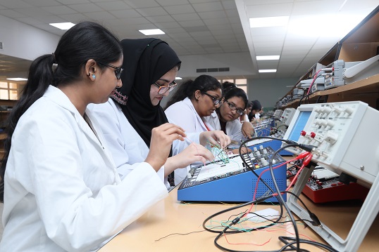 Analog & Digital Electronics Lab